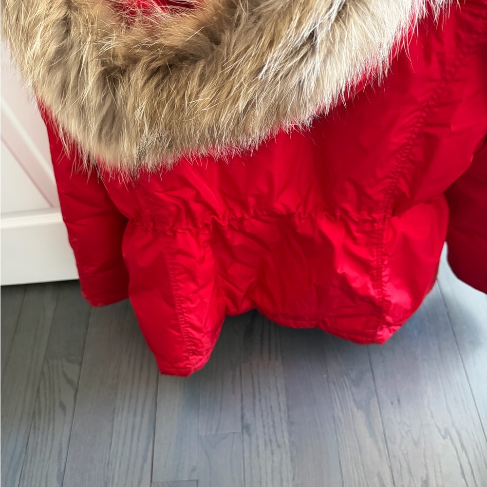 Burberry Red Jacket with Check Lining - Picture 9 of 9